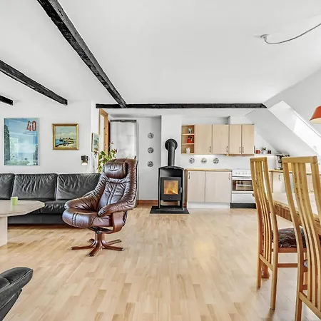 5 Bedroom Lovely In Sydals Hébergement de vacances Lebol